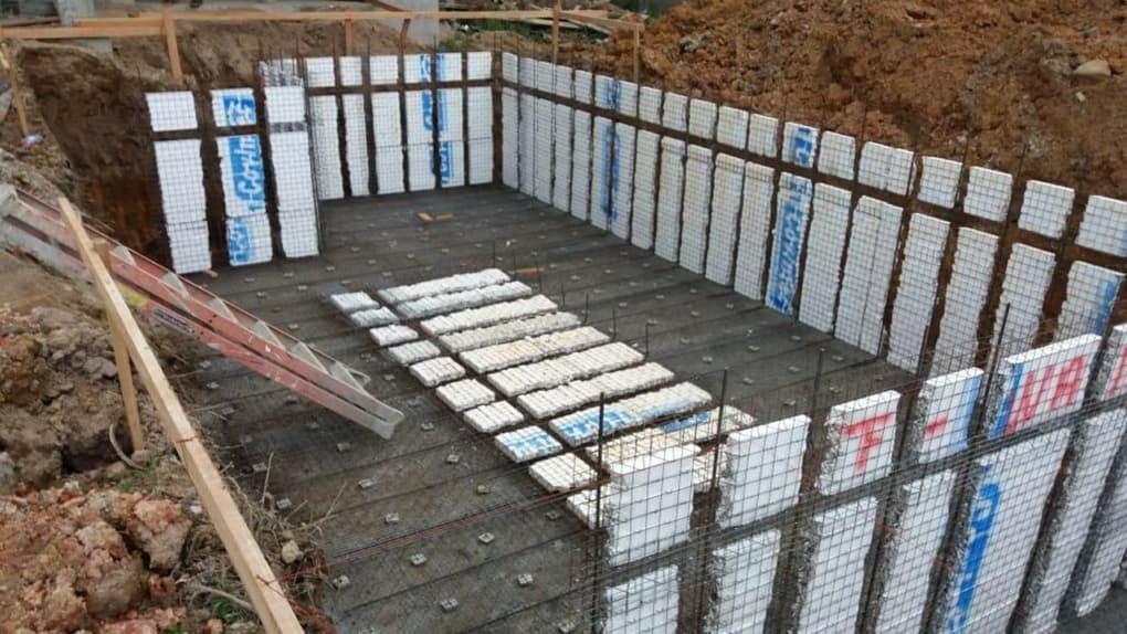 panel w covintec 128 (1)